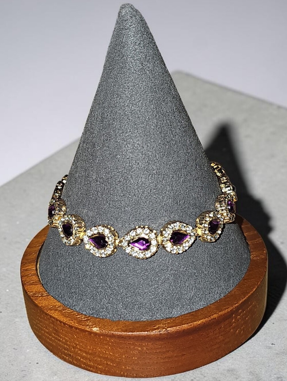 Sassified Biutique Nwt Gold-Plated Purple Teardrop Bracelet with Crystal Halo